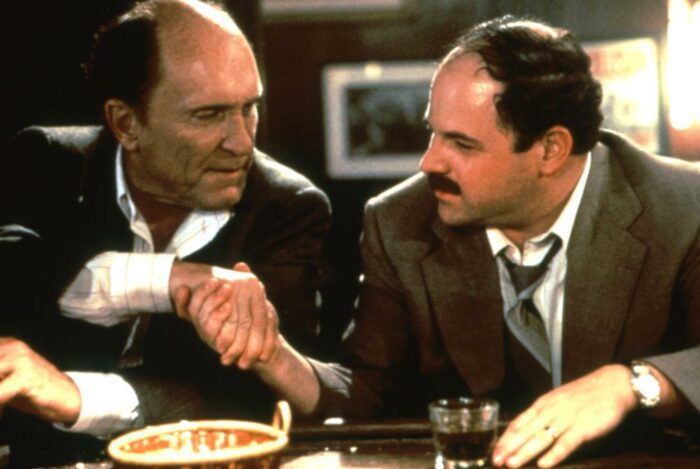 Robert Duvall and Jason Alexander in The Paper