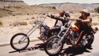 Captain (Fonda) and Billy (Hopper) riding their bikes
