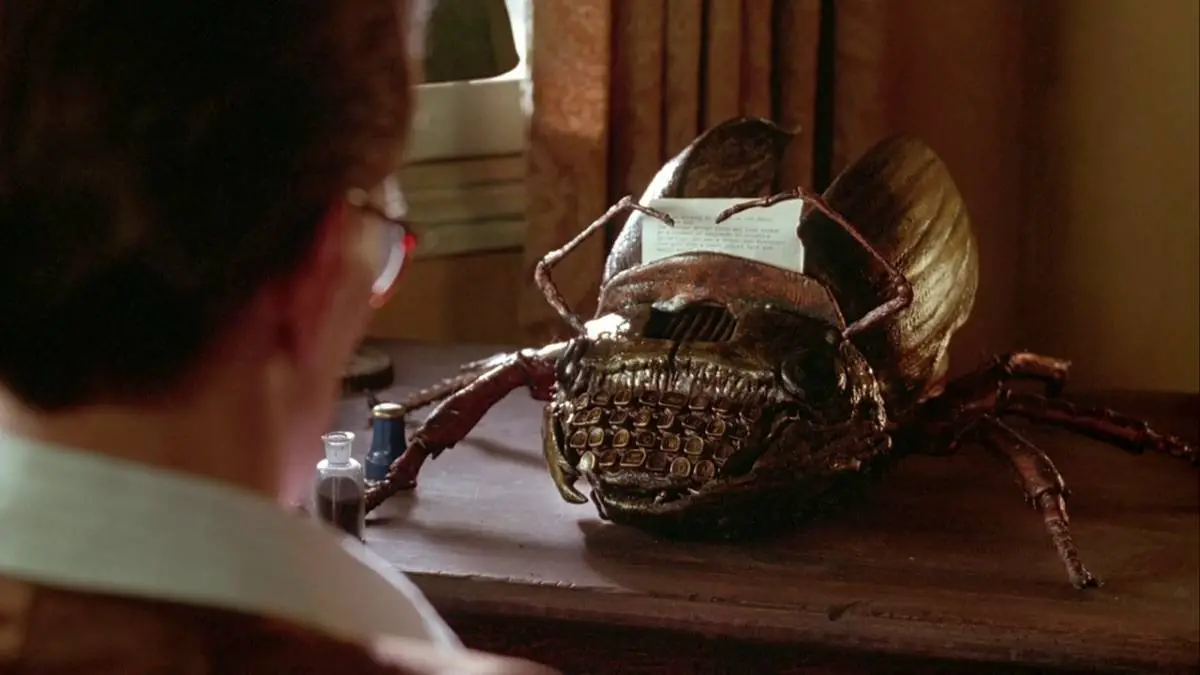 A hideous cockroach typewriter from David Cronenberg's Naked Lunch (1991)