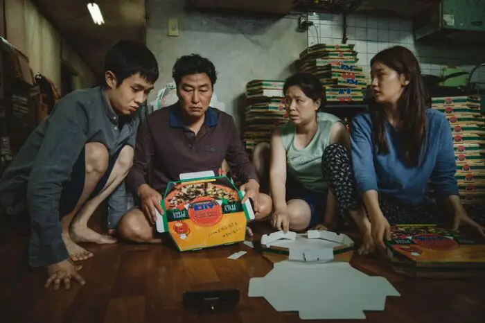 The Kim family attempts folding pizza boxes to make easy money