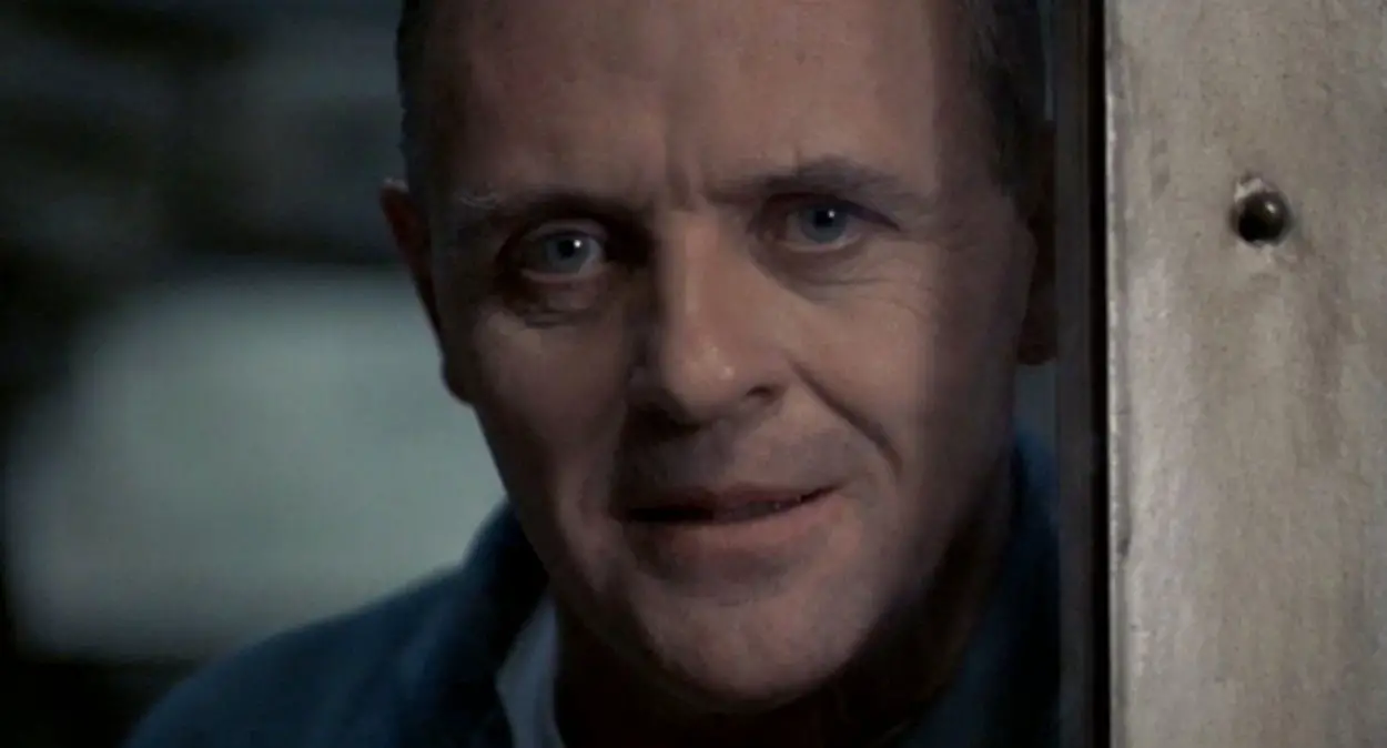 Dr Lecter in his cell