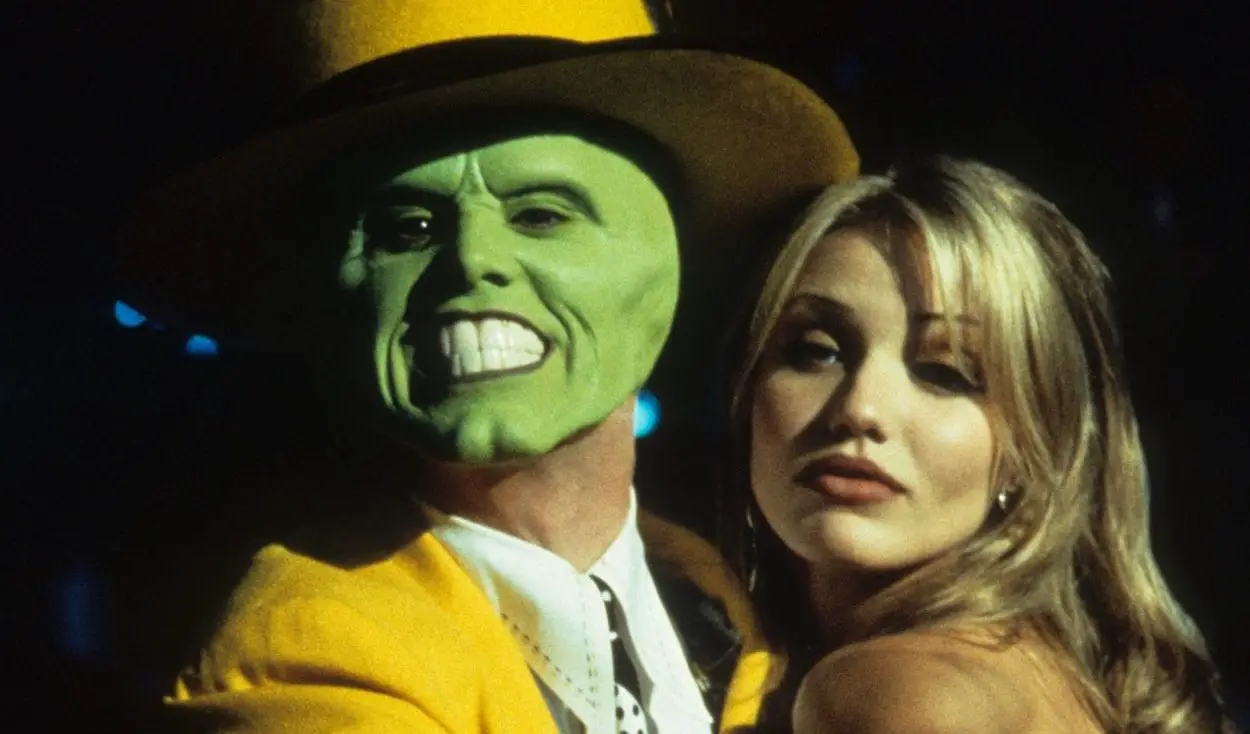 Jim Carrey and Cameron Diaz dance in The Mask