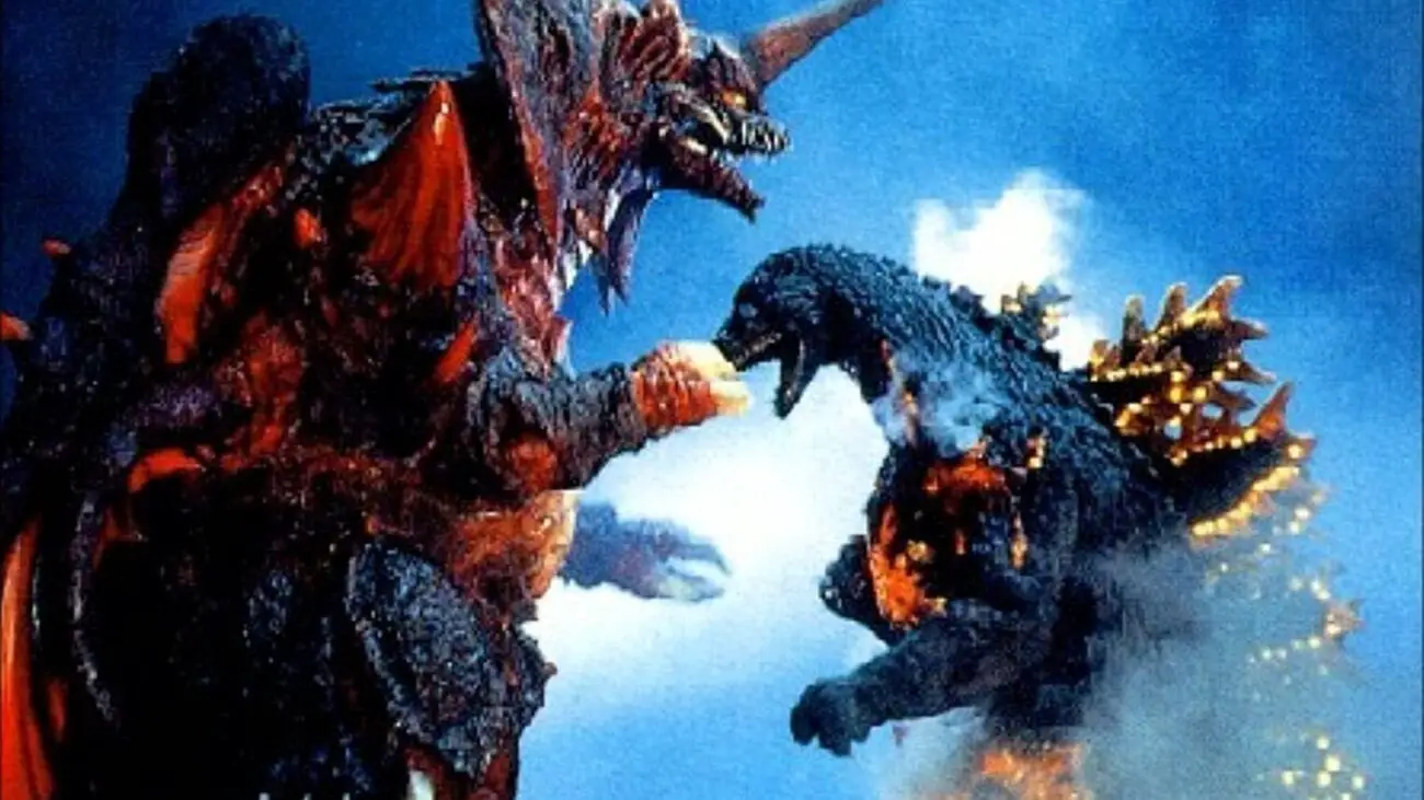 Destoroyah fights Godzilla in a cloud of smoke.