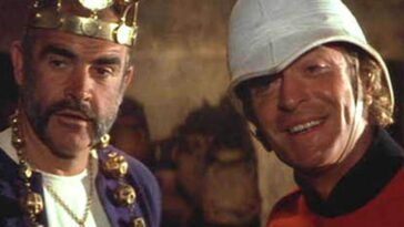 Danny and Peachy in their roles as rulers of Kafiristan, Danny as King, Peachey as his Captain