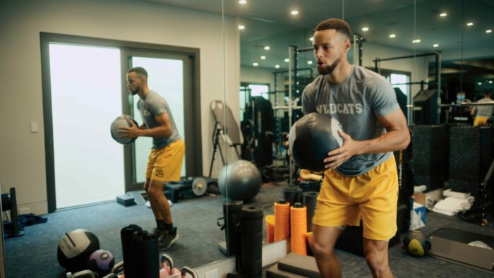Stephen Curry in the weight room.