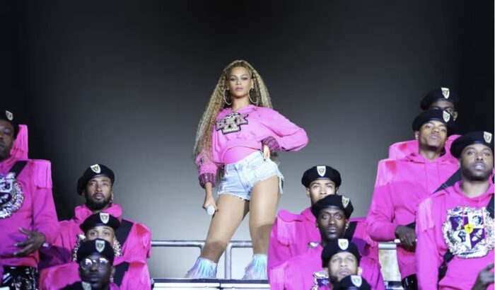 Beyonce performs in Homecoming.